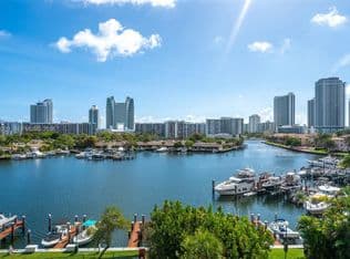 2+1 Condo — 500 Three Islands Blvd APT 226, Hallandale Beach, 33009