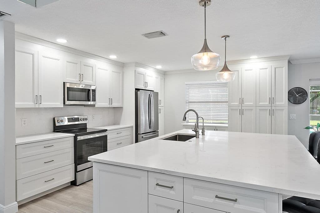 4-bedroom Single-Family Home — 16338 Alexander Run
