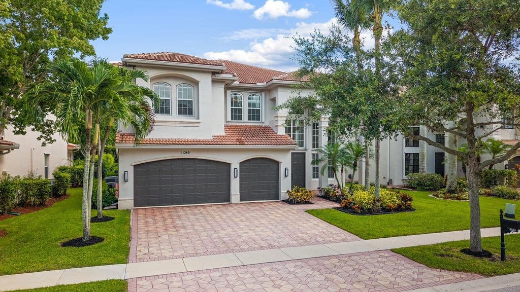 6-bedroom Single-Family Home — 11045 Misty Ridge Way