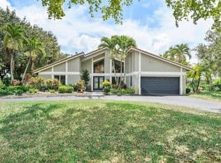 4+1 Müstakil ev — 3301 NW 112th Ave, Coral Springs, 33065