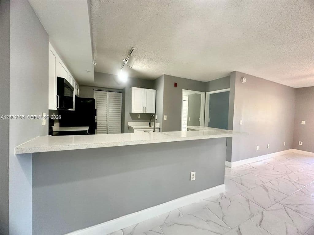 2-bedroom Condo — 2620 S University Dr APT 105