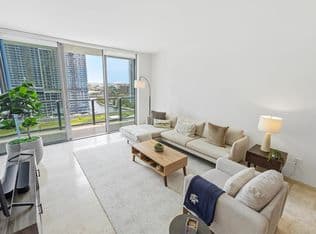 1+1 Condo — 68 SE 6th St #1106, Miami, 33130