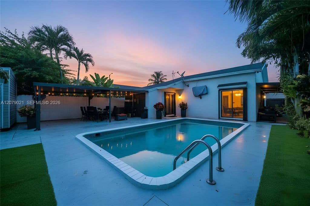 3-bedroom Single-Family Home — 12330 SW 192nd Ter
