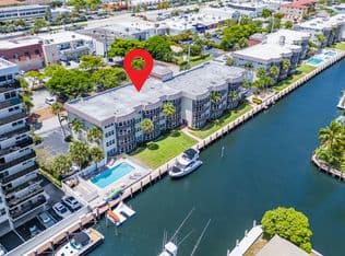 2+1 Condo — 3121 NE 51st Street #204E, Fort Lauderdale, 33308