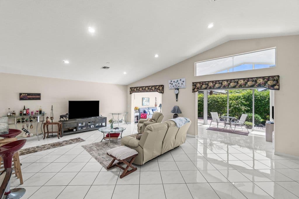 3+1 Müstakil ev — 12185 CASTLE PINES Road
