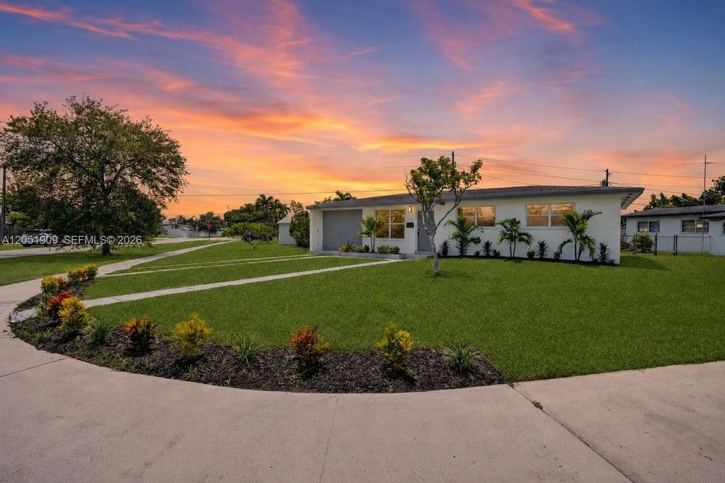 4-bedroom Single-Family Home — 19930 Christmas Rd