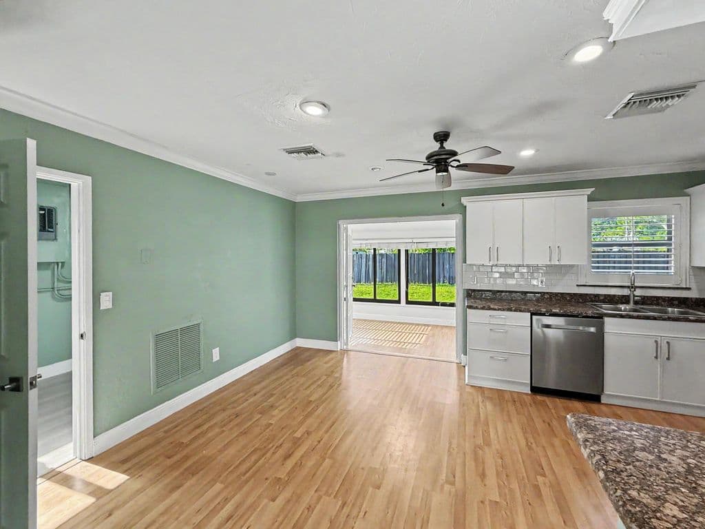 3-bedroom Single-Family Home — 150 SE 5th Court