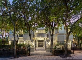 5+1 Müstakil ev — 3460 S Moorings Way, Miami, 33133