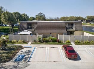 2+1 Townhouse — 7811 78th Way, West Palm Beach, 33407
