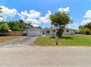 4+1 Müstakil ev — 29925 SW 168th Ct, Homestead, 33030