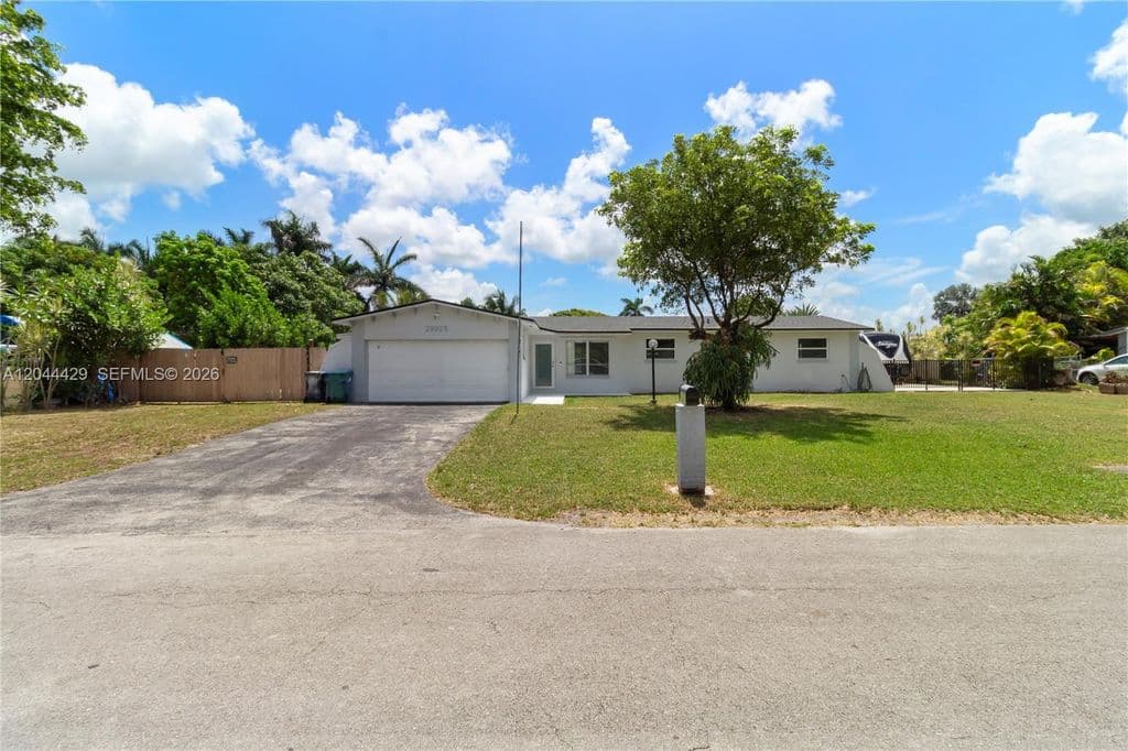 4+1 Müstakil ev — 29925 SW 168th Ct