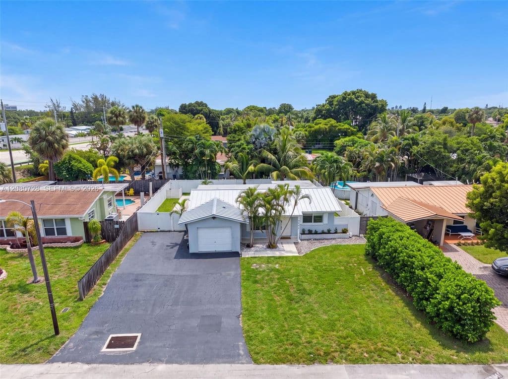 2+1 Müstakil ev — 4490 NW 19th Way