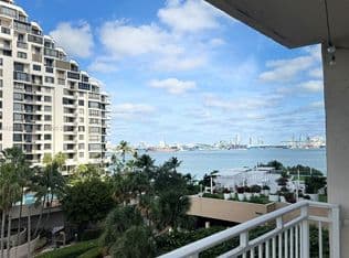 2+1 Condo — 770 Claughton Island Dr APT 601, Miami, 33131