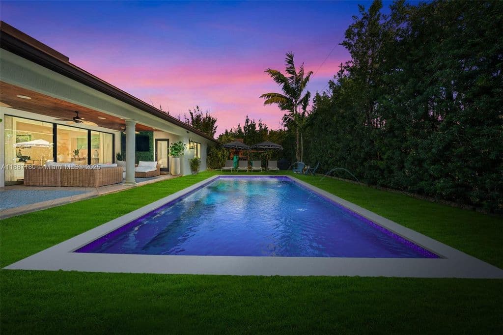 3+1 Müstakil ev — 6420 SW 63rd Ter