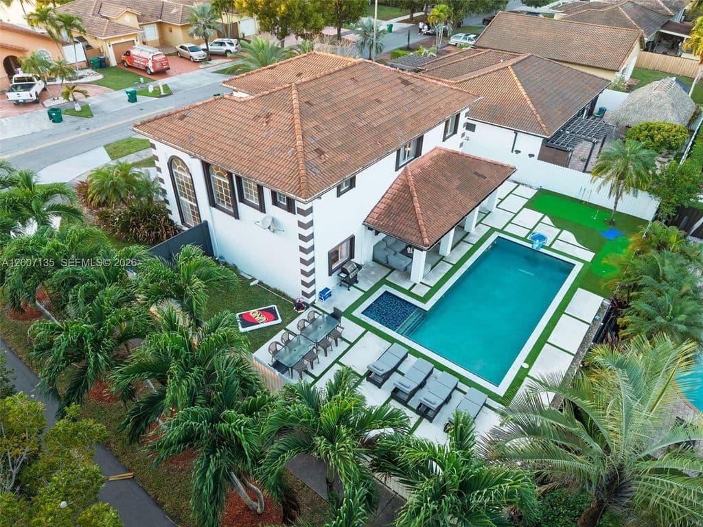 4+1 Müstakil ev — 5161 SW 159th Ct