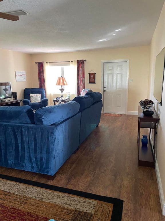 2-bedroom Single-Family Home — 6703 NW 73rd Street