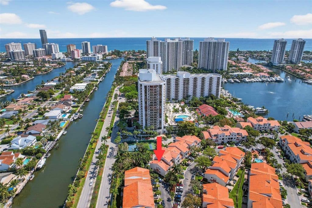 4+1 Mülk — 21391 Marina Cove Cir #K11