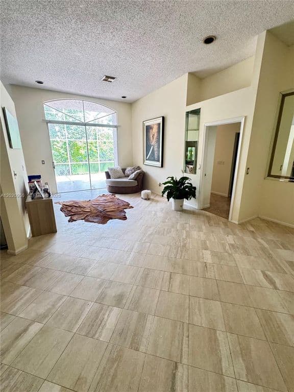 4-bedroom Single-Family Home — 131 SW 178th Way