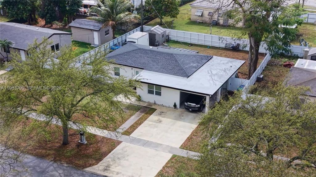 3+1 Müstakil ev — 14580 Harrison St