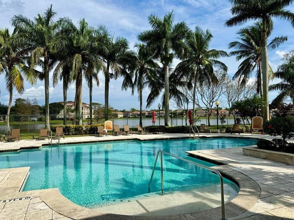 3+1 Condo — 4101 San Marino Boulevard #108