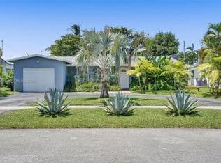 4-bedroom Single-Family Home — 4519 Monroe St, Hollywood, 33021