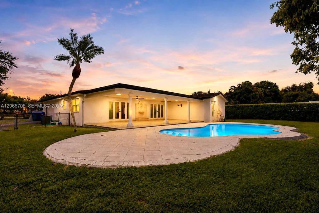3-bedroom Single-Family Home — 10830 SW 79th Ave