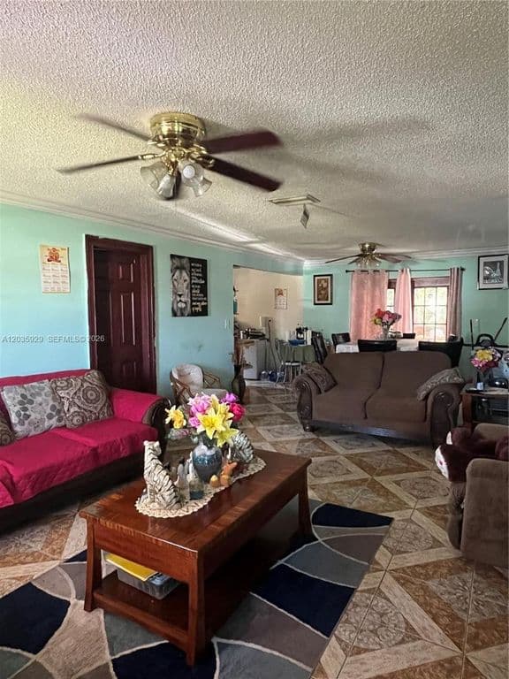 3+1 Müstakil ev — 314 SW 79th Way