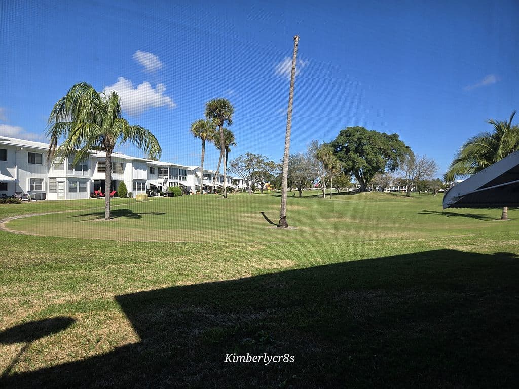 2-bedroom Condo — 301 S Golf Blvd APT 172