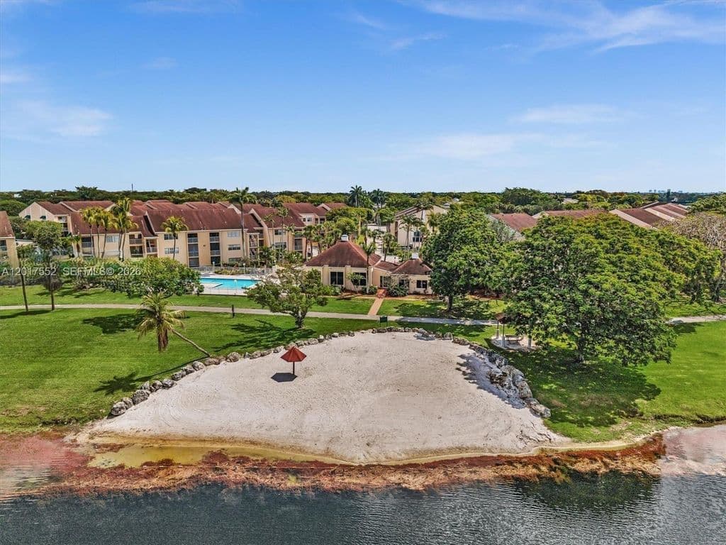 2+1 Condo — 15320 SW 106th Ter APT 1108