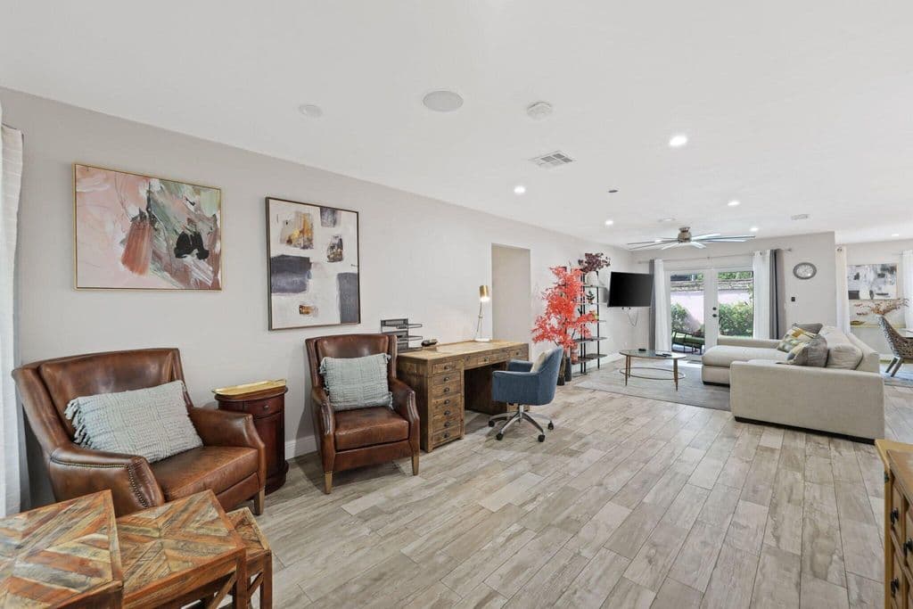3-bedroom Single-Family Home — 513 Curlew Road