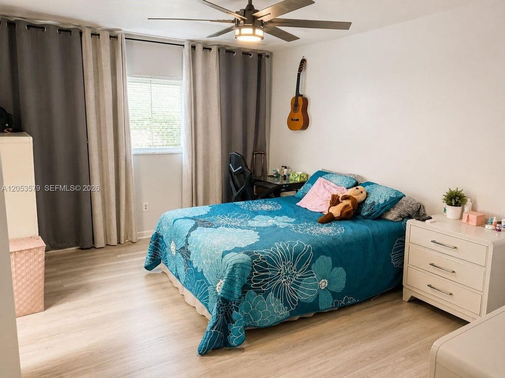 3-bedroom Condo — 8615 NW 8th St APT 414