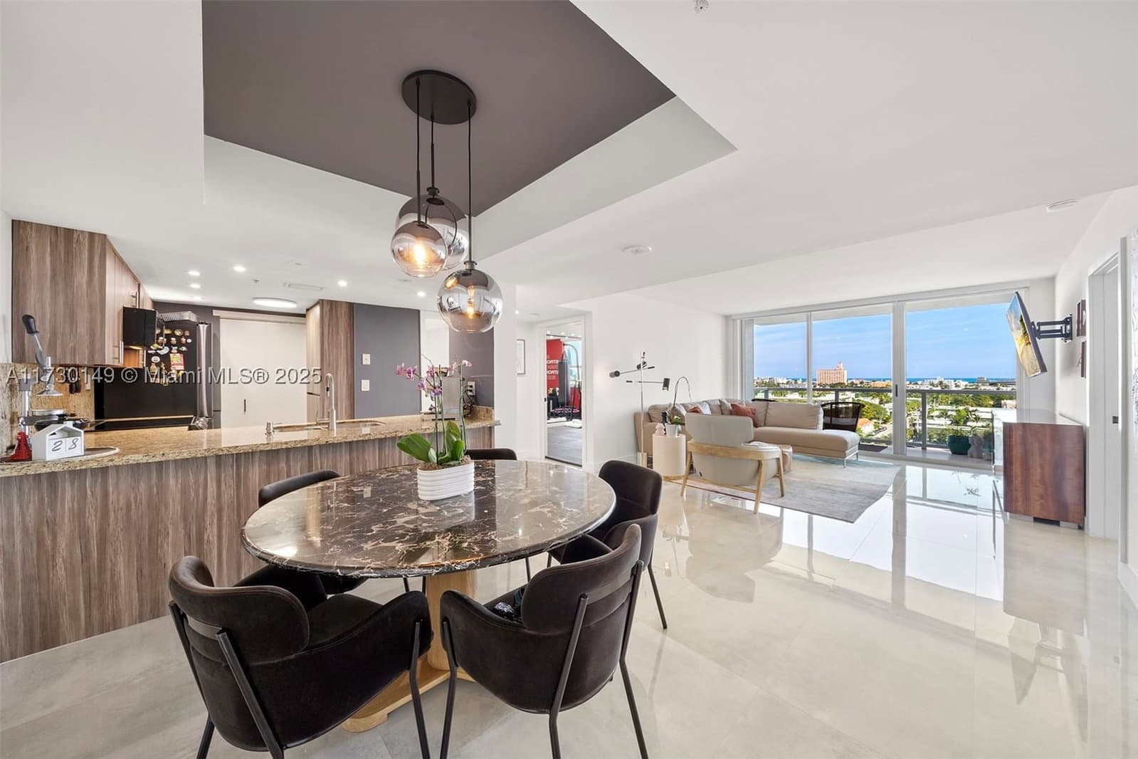 2+1 Condo — 650 West Ave #1004, Miami Beach, FL 33139