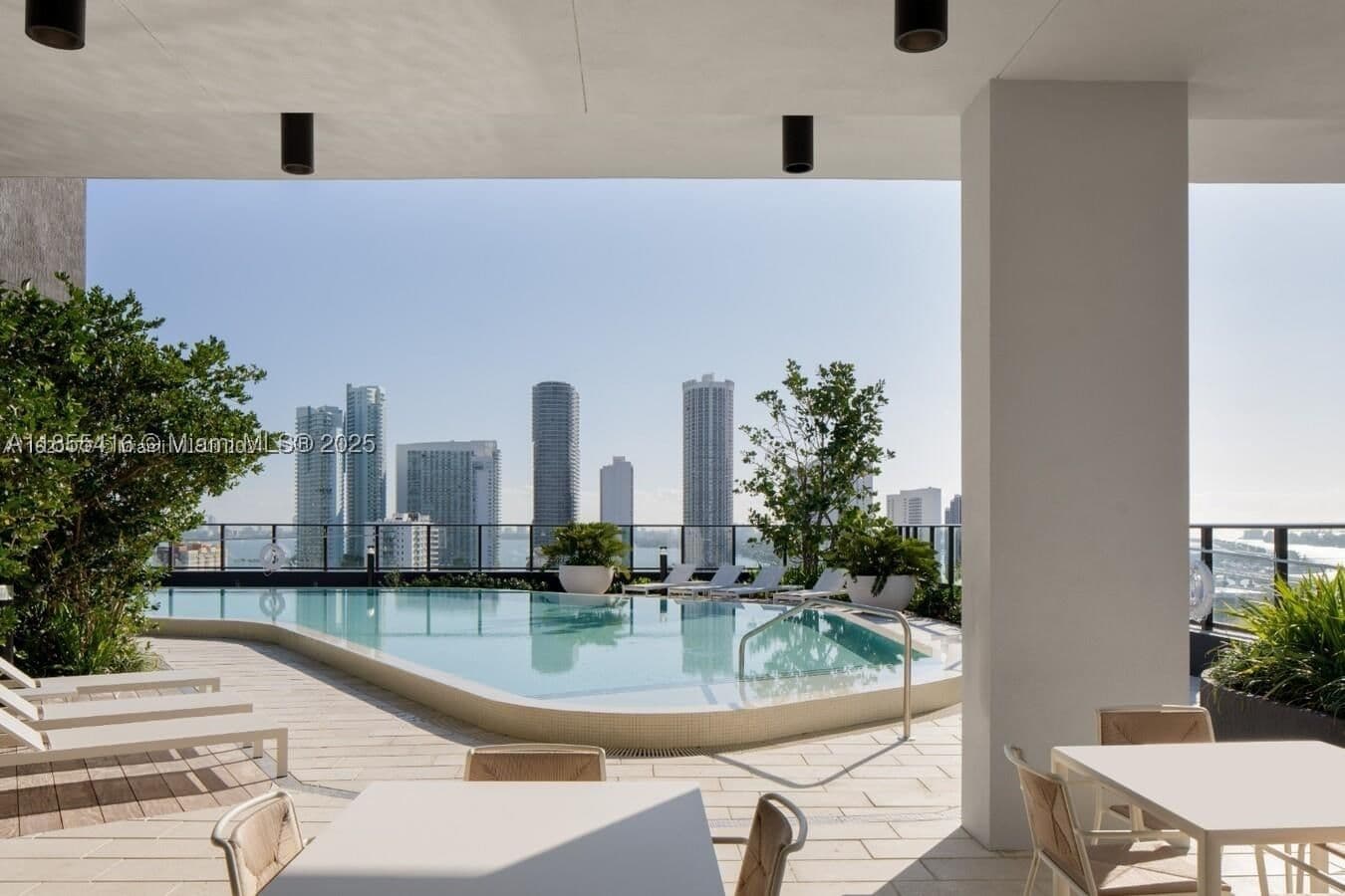 2+1 Daire — 23 17th Ter #B1-, Miami, FL 33132