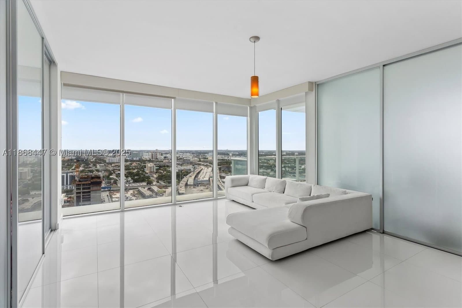 2+1 Condo — 1040 Biscayne Blvd #3106, Miami, FL 33132