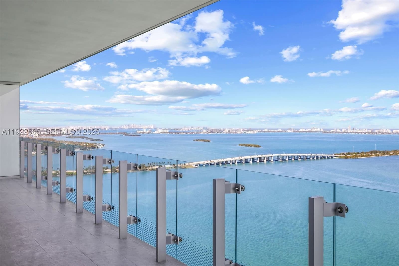 2-bedroom Condo — 700 26 Ter #3602, Miami, FL 33137