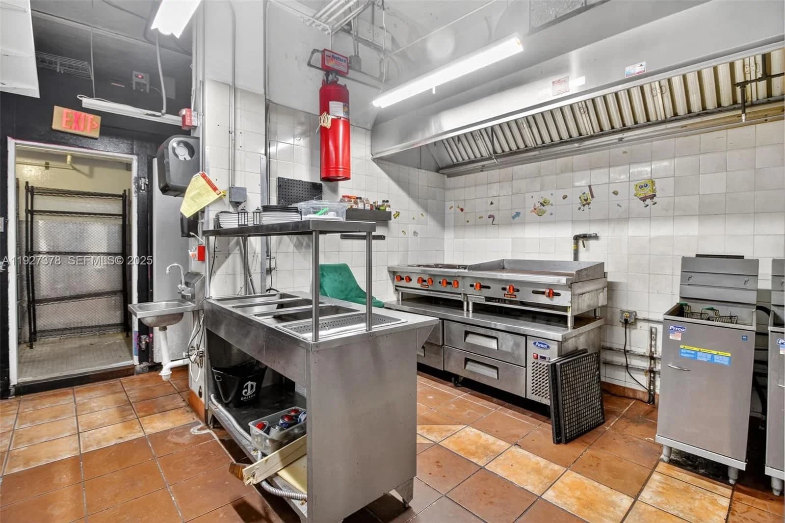 Property — 1216 Washington AVE, Miami Beach, FL 33139