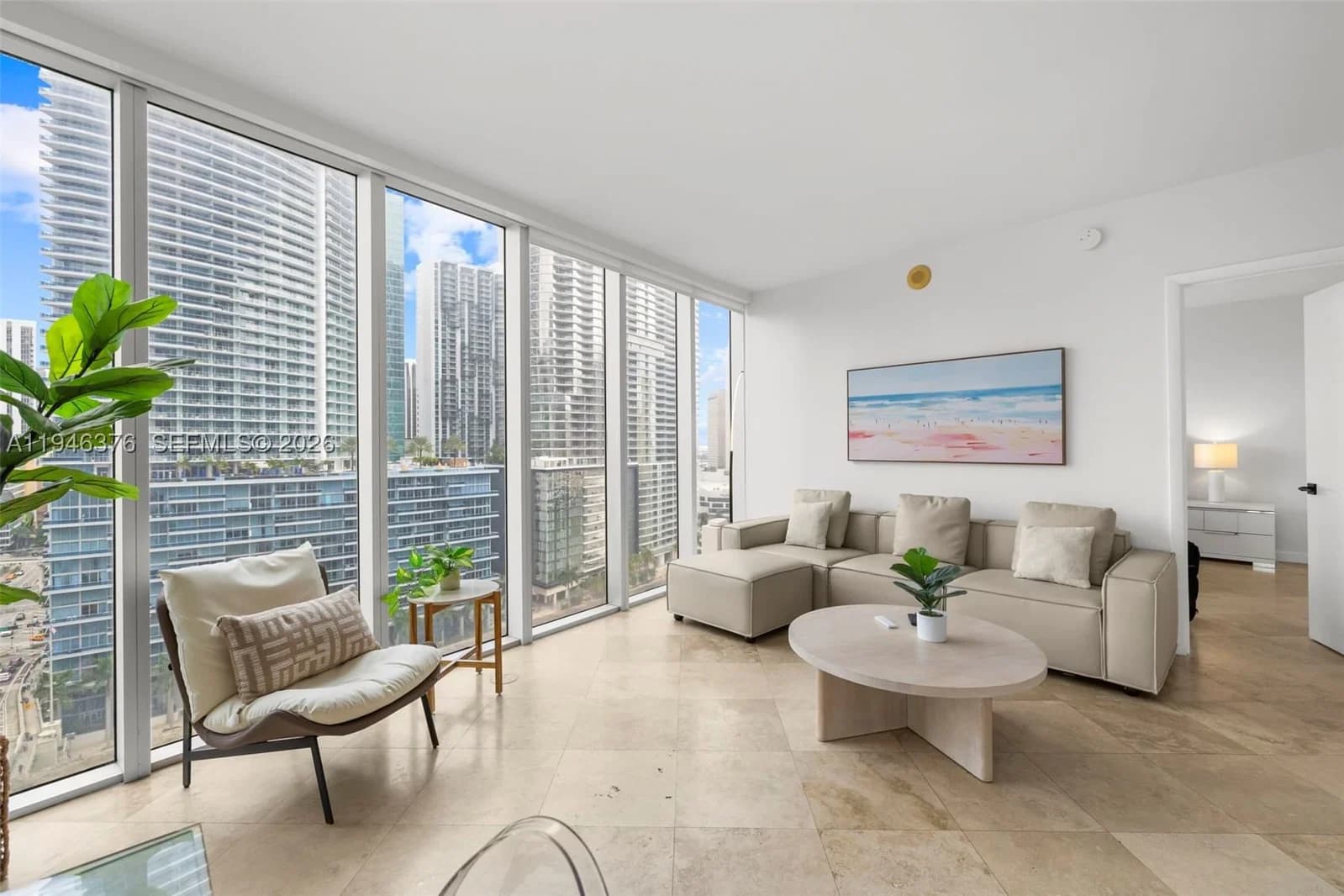 2-bedroom Condo — 485 Brickell Ave #1804, Miami, FL 33131