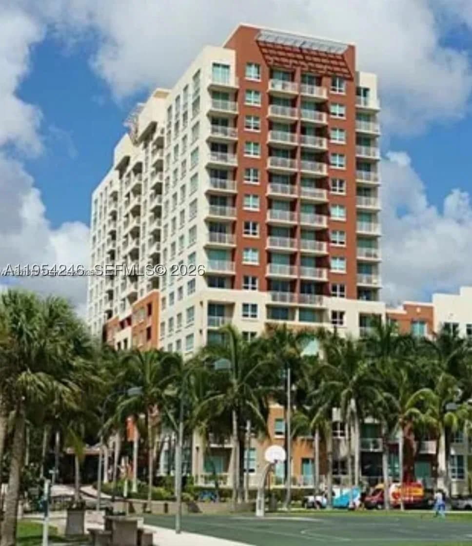 2-bedroom Condo — 2000 Bayshore Dr #801, Miami, FL 33137