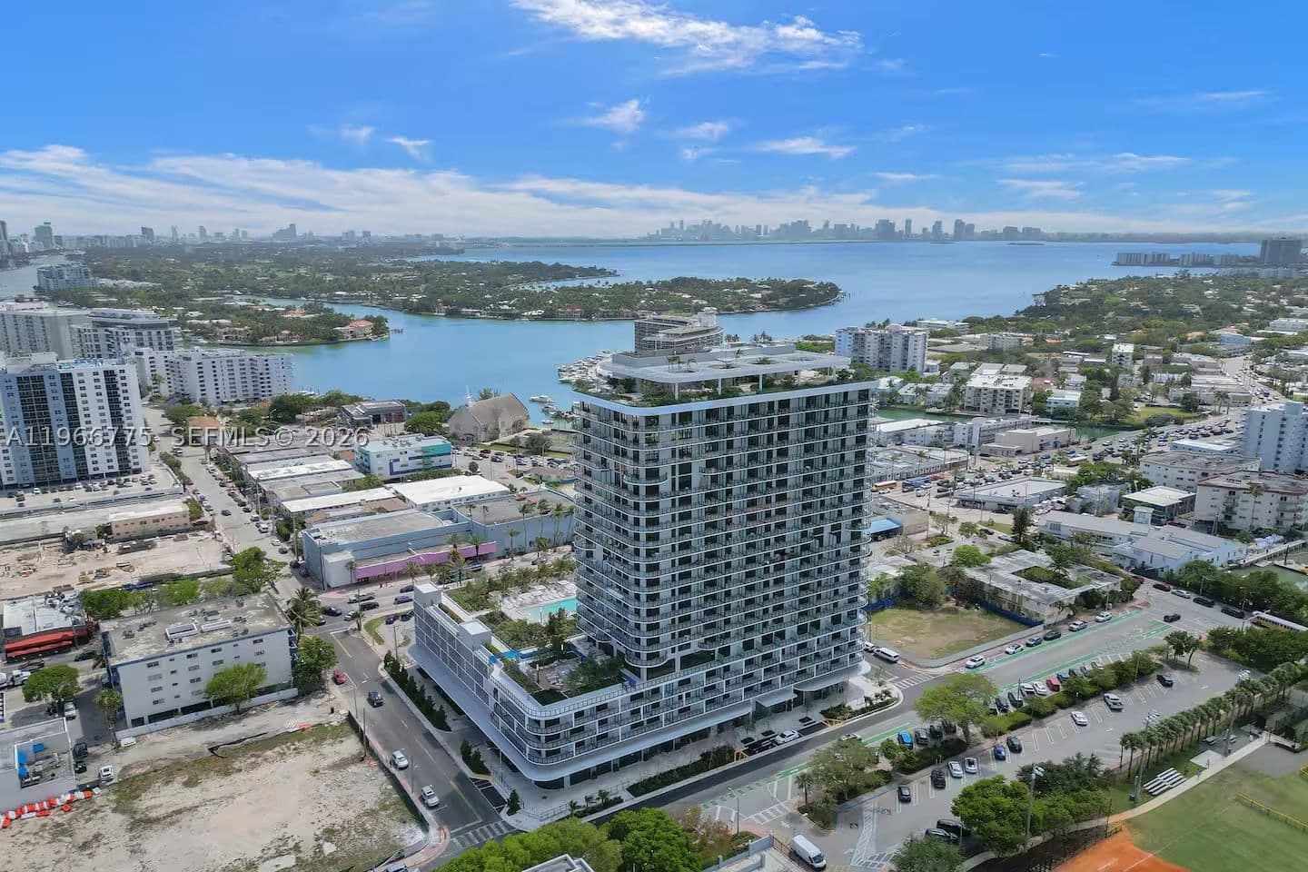 1-bedroom Condo — 580 72nd St #705, Miami Beach, FL 33141