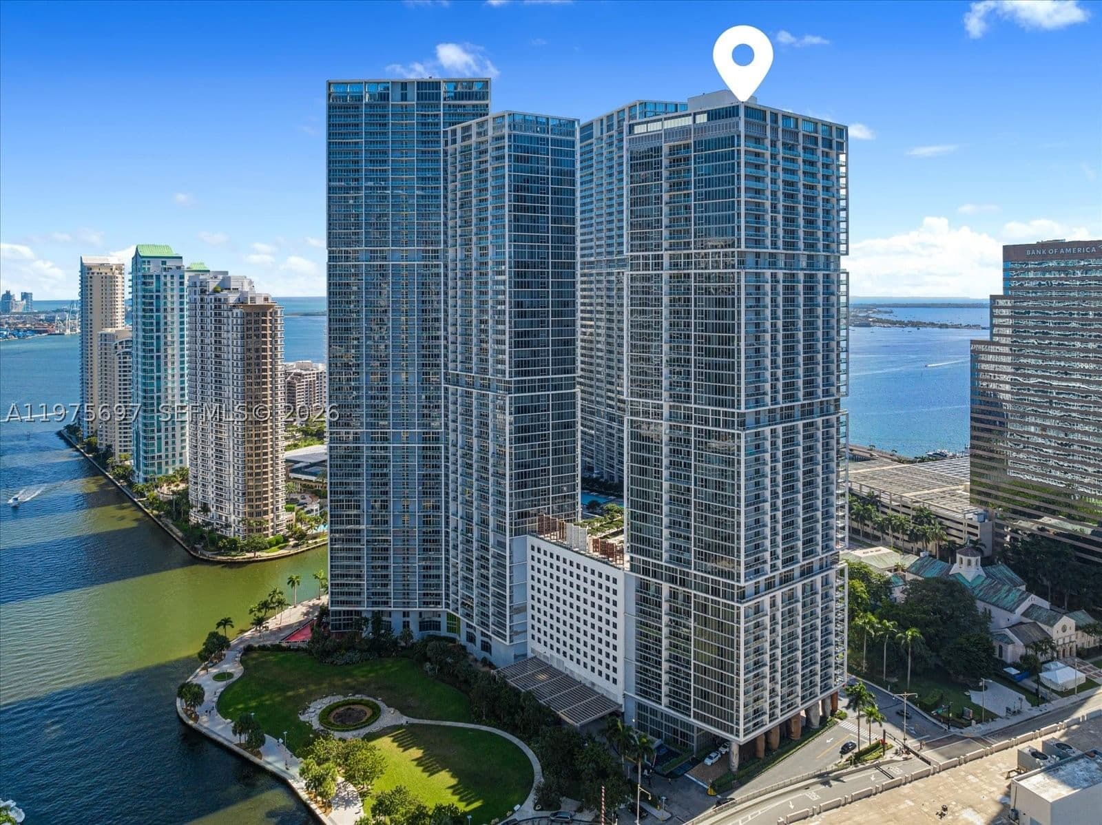 1-bedroom Condo — 485 Brickell Ave #1807, Miami, FL 33131