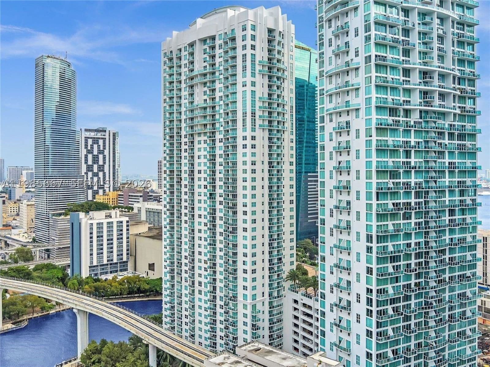 2+1 Condo — 31 5th St #1110, Miami, FL 33131