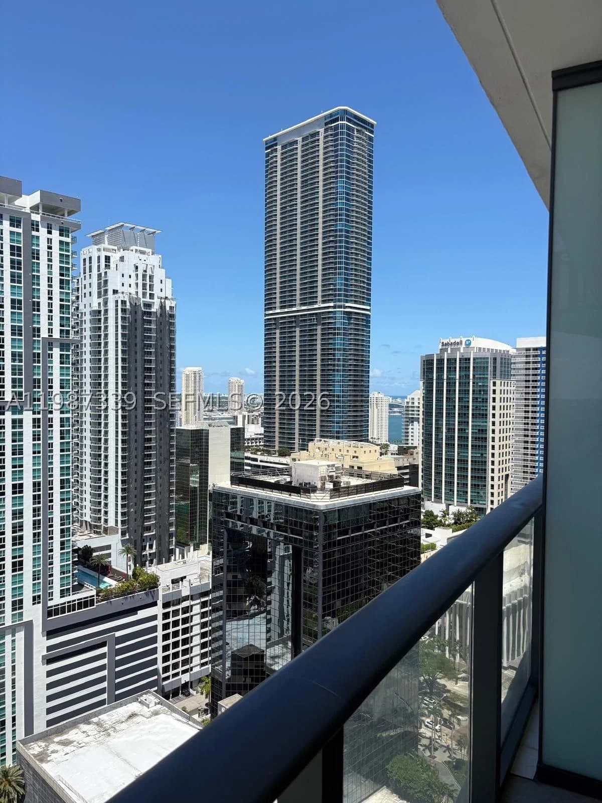 2-bedroom Condo — 1300 Miami Ave #2911, Miami, FL 33130