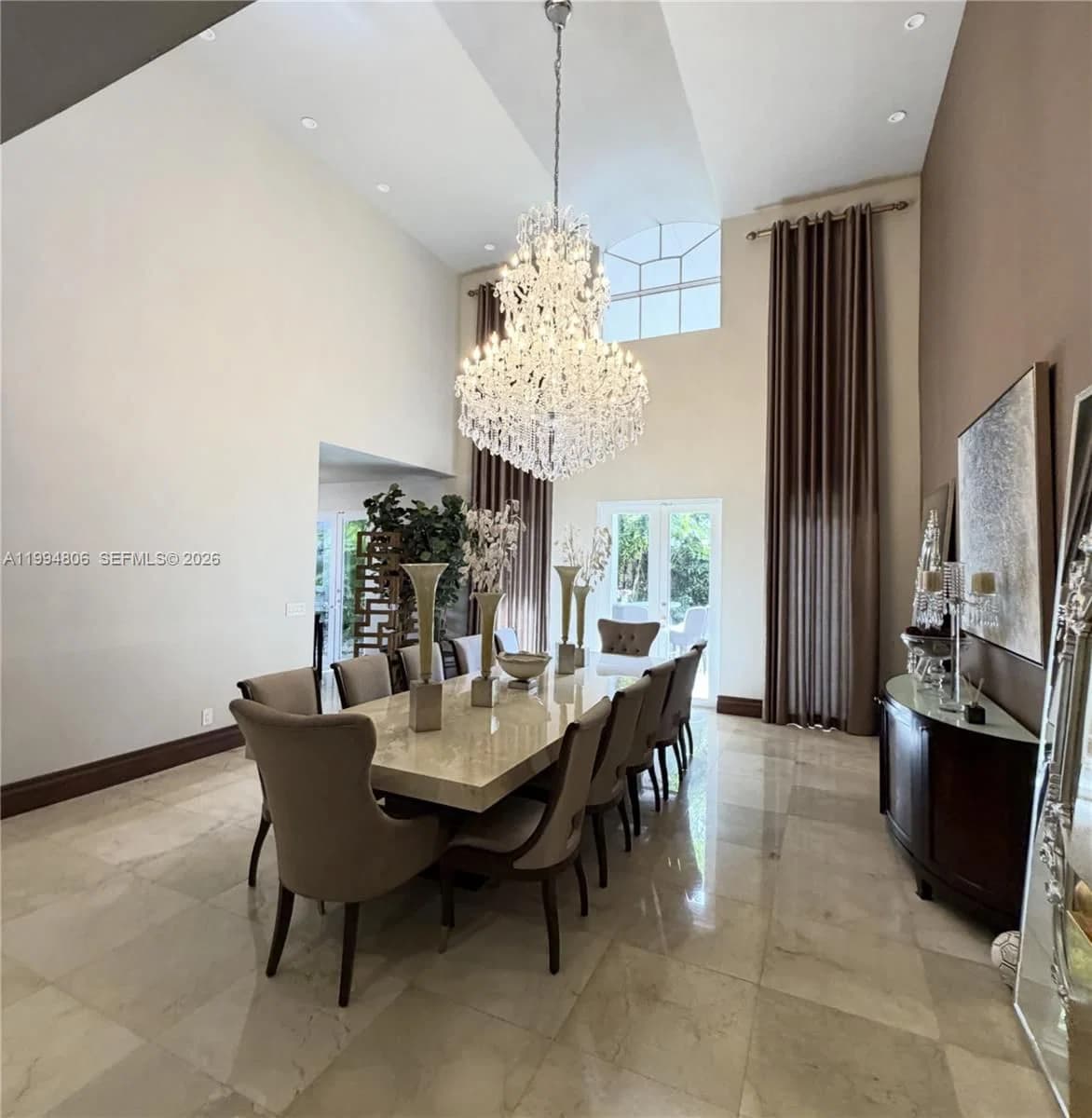 5-bedroom Single-Family Home — 3630 Justison Rd, Miami, FL 33133