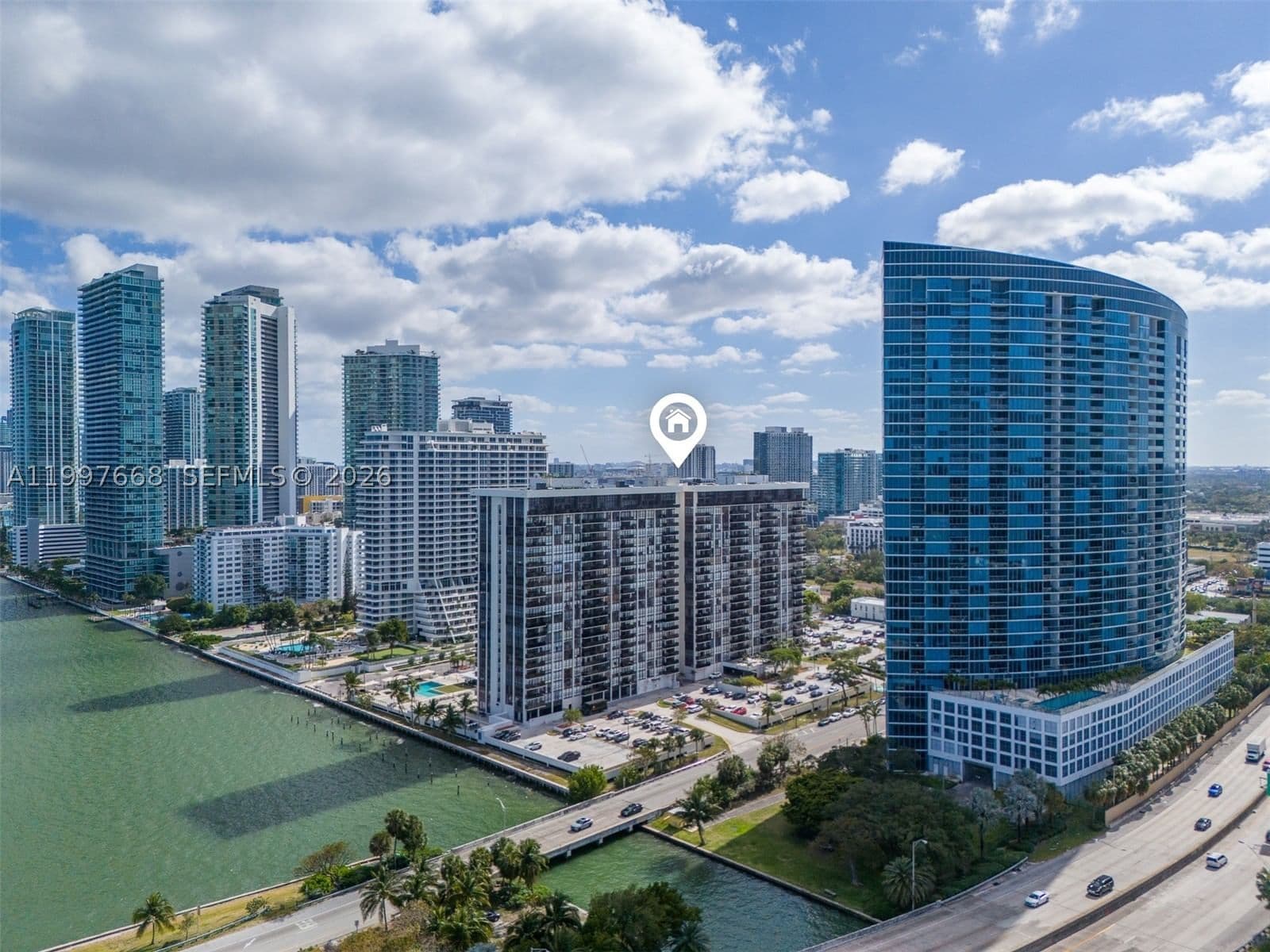 2-bedroom Condo — 600 36th St #1006, Miami, FL 33137