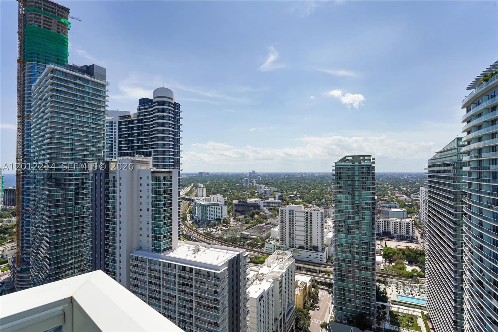 1-bedroom Condo — 1080 Brickell Ave #3607, Miami, FL 33131
