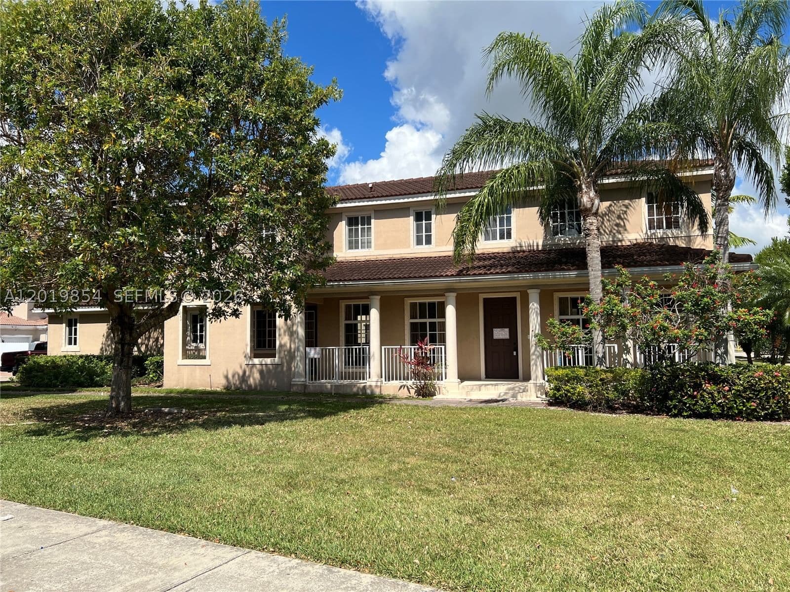 4+1 Müstakil ev — 14008 274 TER, Homestead, FL 33032