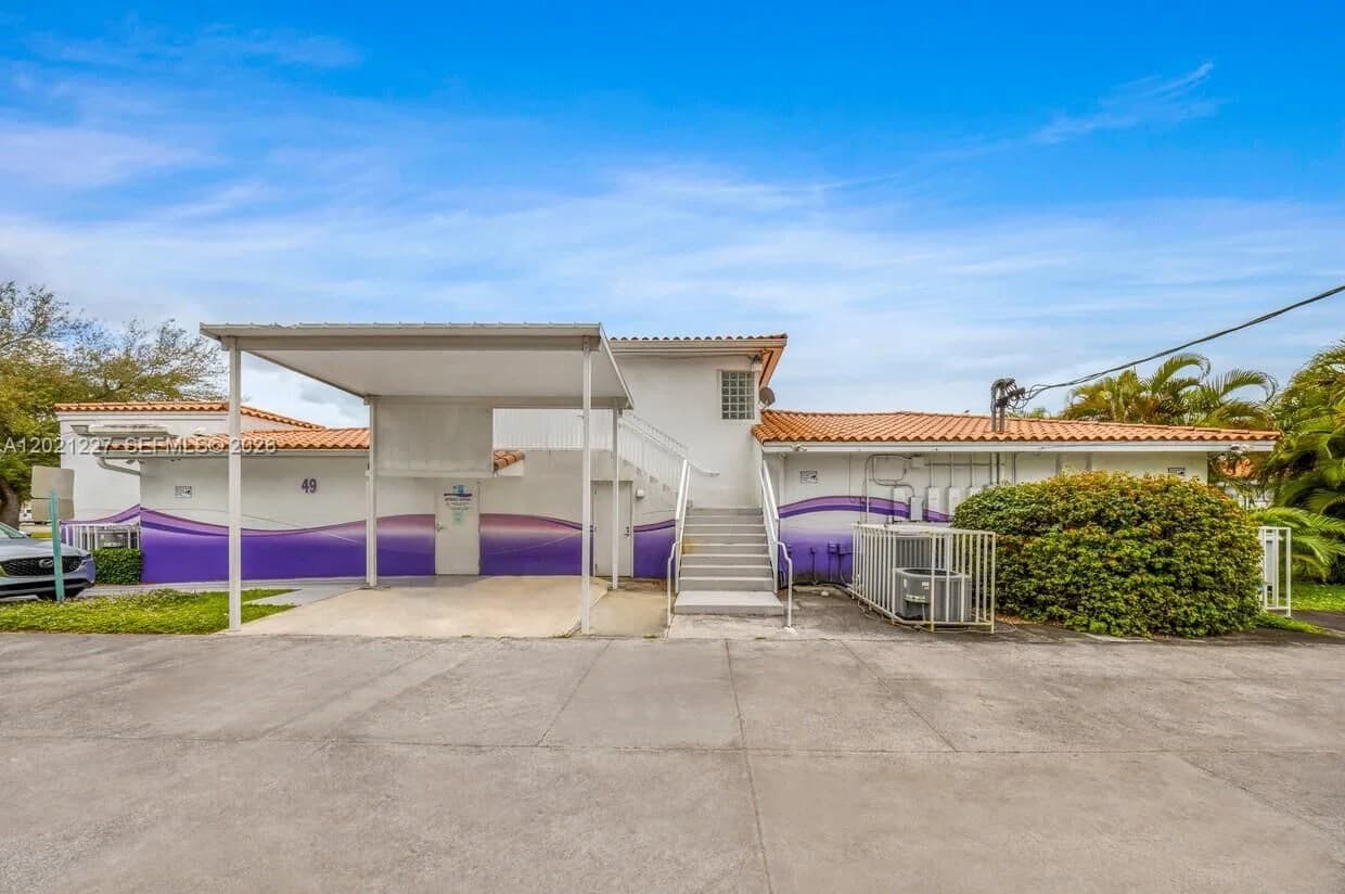 Property — 49 49TH St, Miami Beach, FL 33012