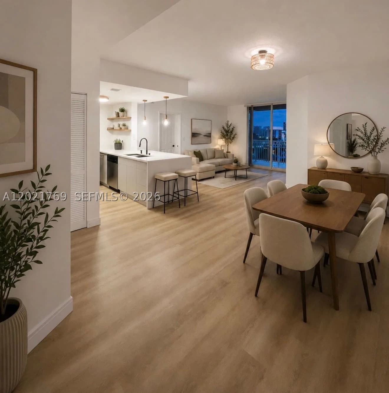 2-bedroom Condo — 275 18th St #910, Miami, FL 33132