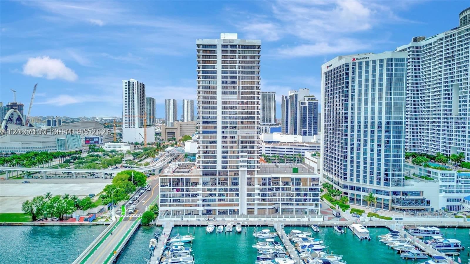 1+1 Condo — 555 15th St #17E, Miami, FL 33132