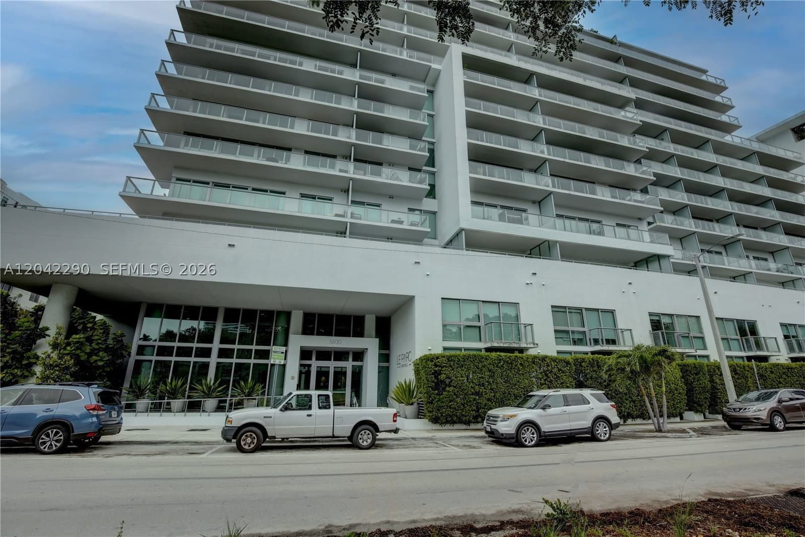 2+1 Condo — 1600 1st Ave #TH-09, Miami, FL 33129